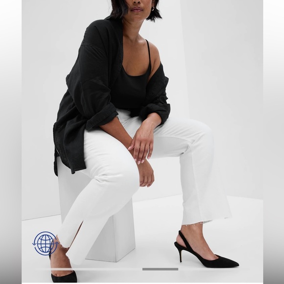 Gap Mid Rise Split-Hem ‘90s Loose Jeans with Washwell - Picture 4 of 10